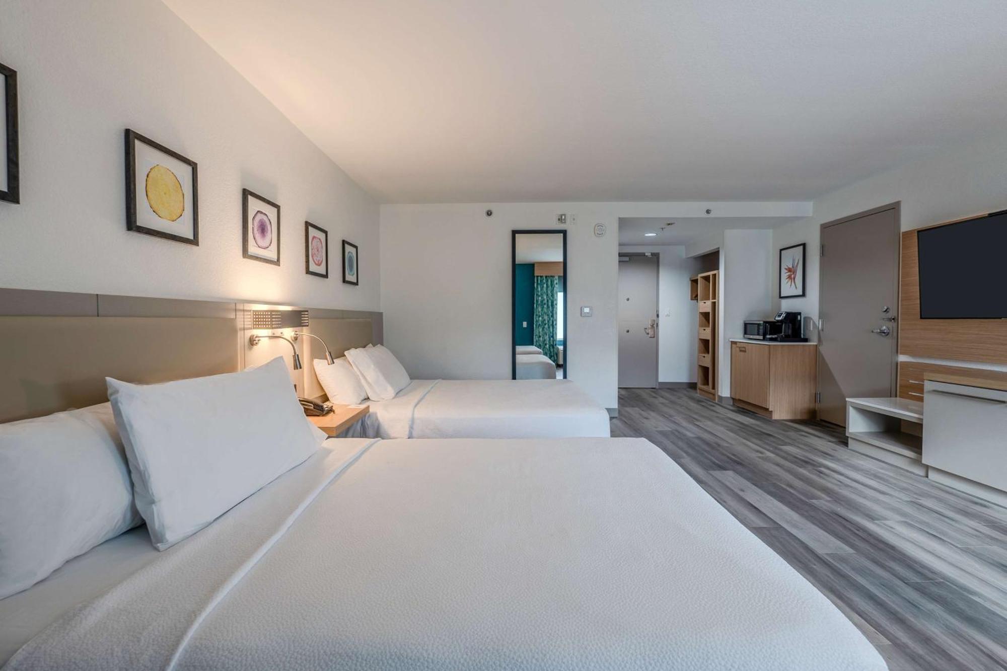 דניה ביץ' Hilton Garden Inn Ft. Lauderdale Airport-Cruise Port מראה חיצוני תמונה